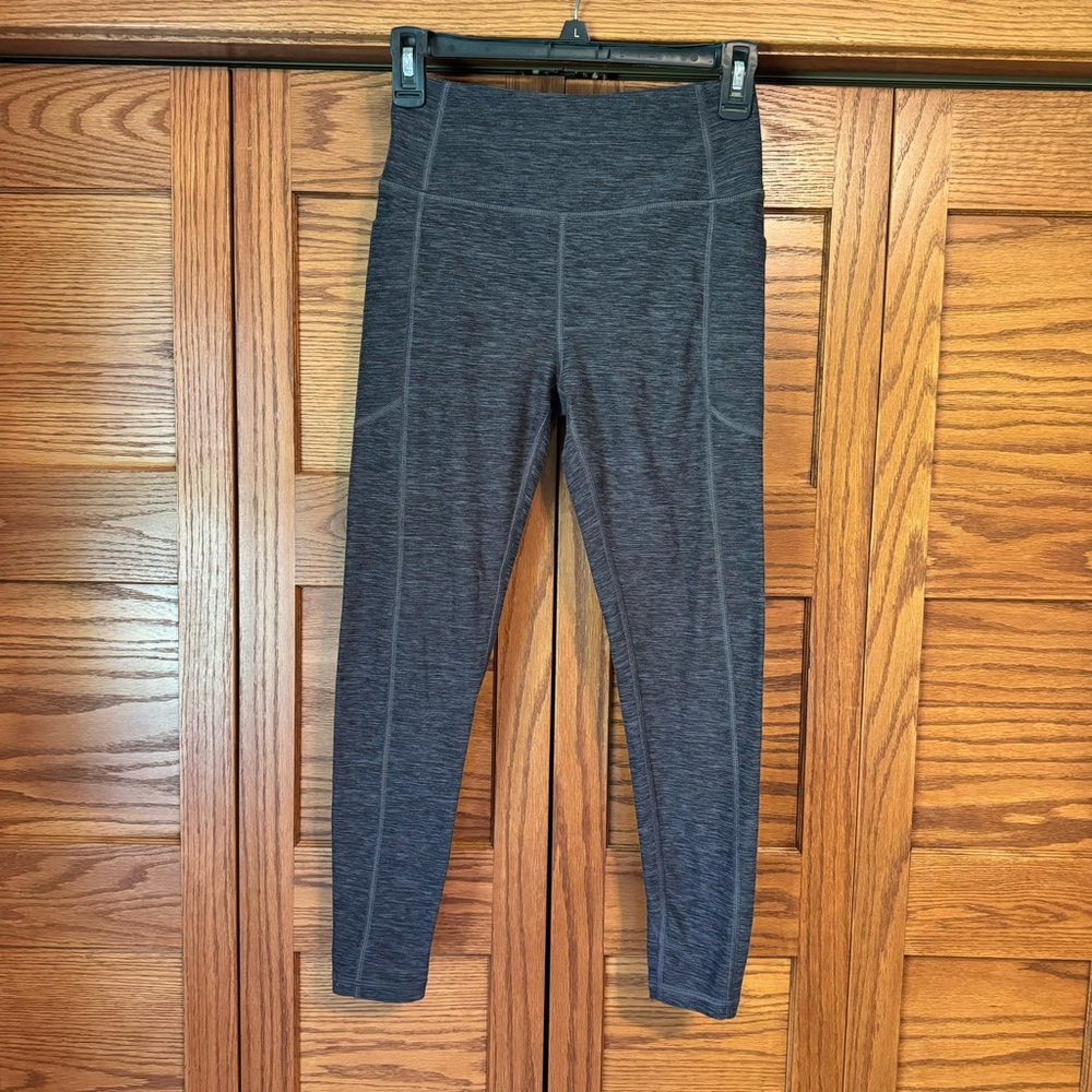 Victoria’s Secret Gray Leggings size Small